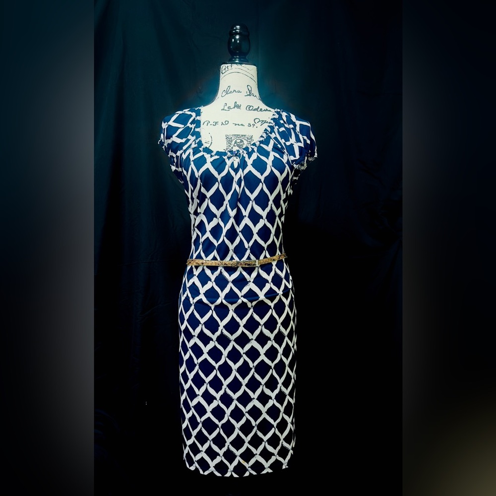Liz Claiborne Spring Summer Coastal Navy Blue & White Geometric Cap Sleeve Dress